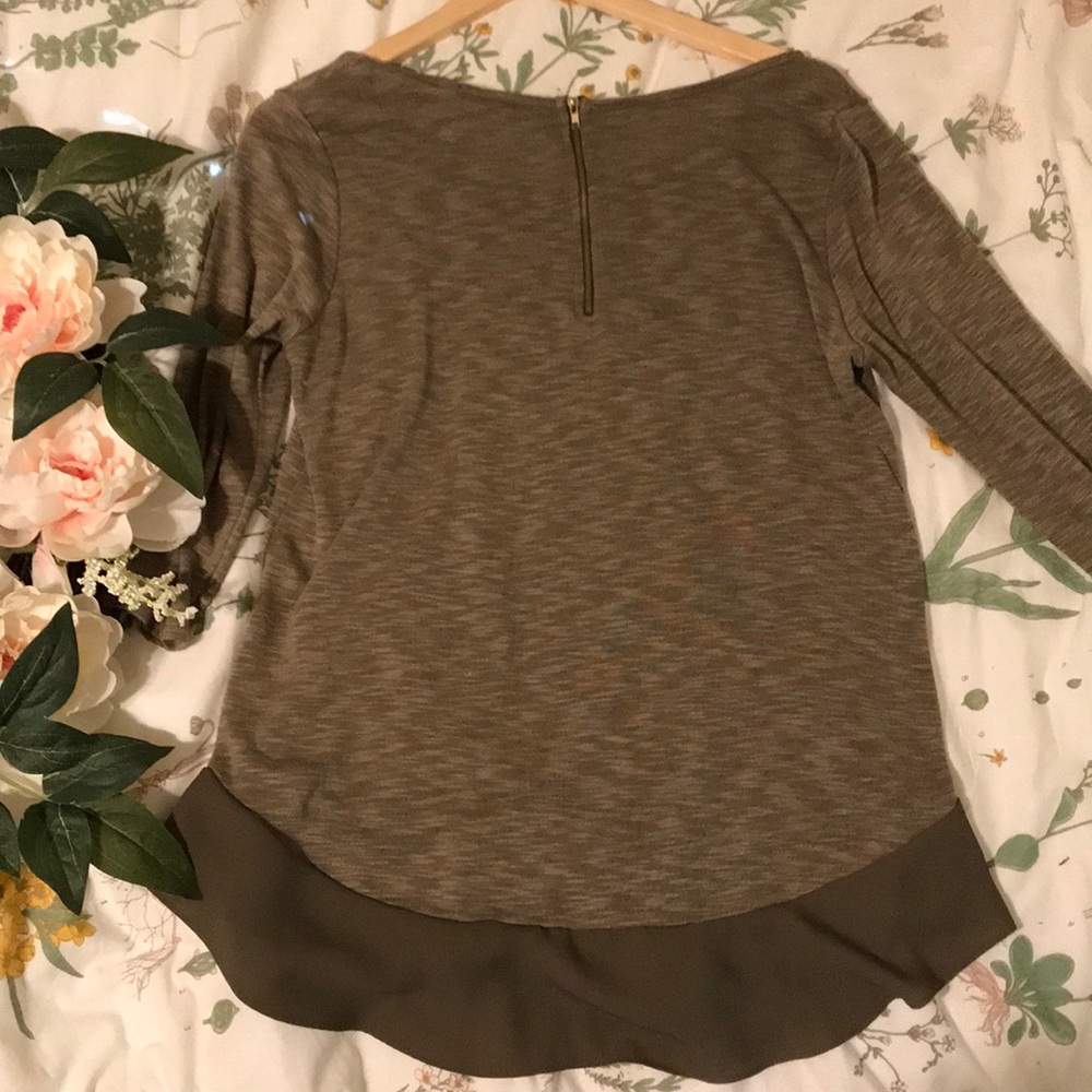 Heather Green Top with Ruffle Bottom - Picture 4 of 6